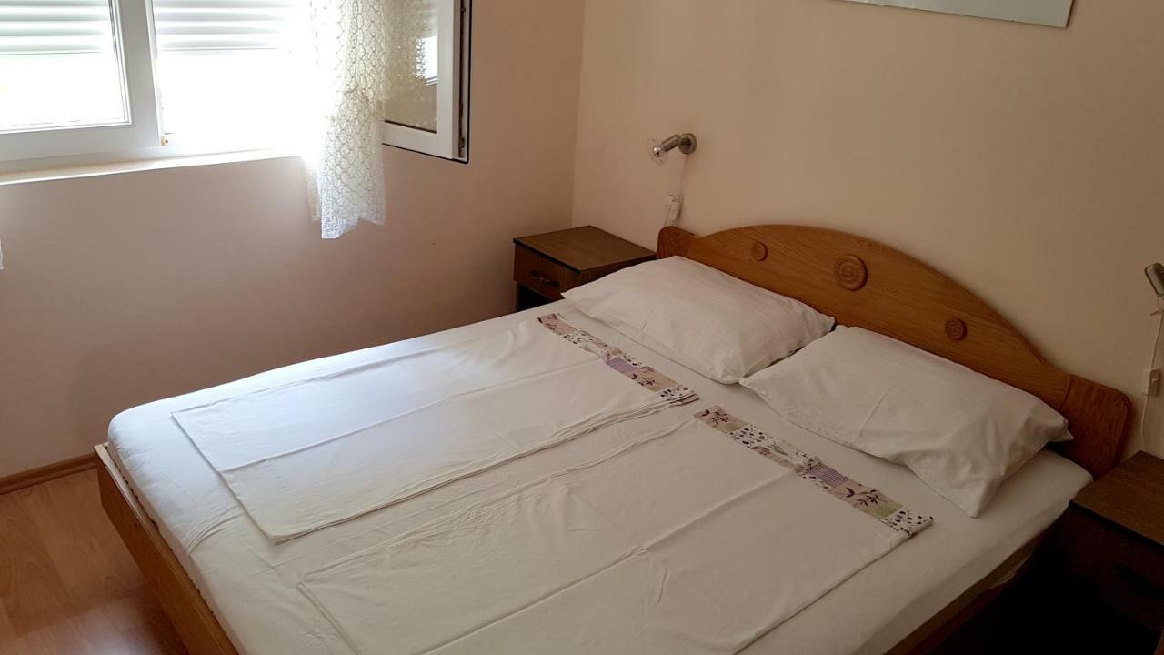 פג Apartments Andelina מראה חיצוני תמונה